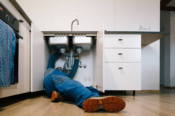 Professional Emergency Plumber technician working in Adamstown, PA